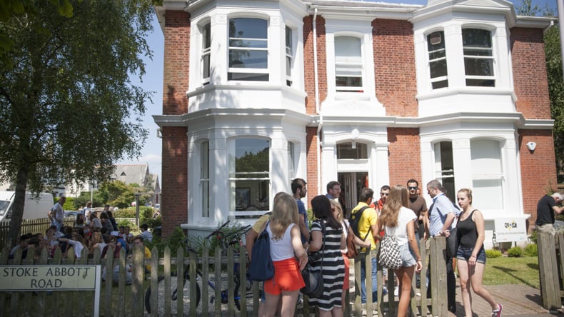 طلاب Centre of English Studies