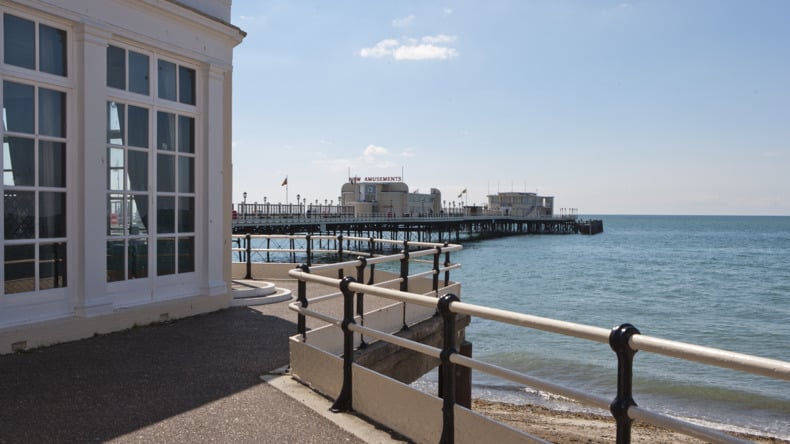 رصيف ميناء وورثينغ