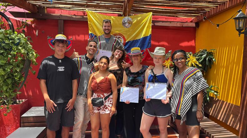Estudantes felizes