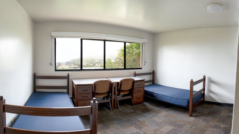 Converse International School of Languages Junior Centre, Los Angeles