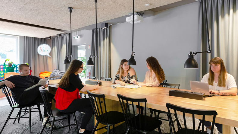 Espace commun du Youth Hotel
