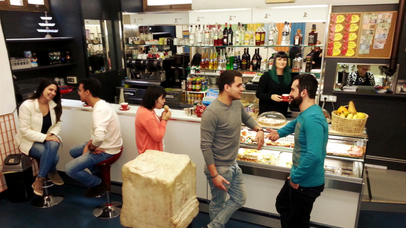 Conociendo nuevos amigos en Roma