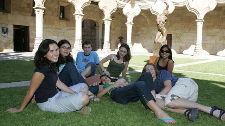 Ontspannen op het gras