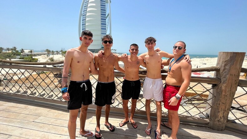 Natación