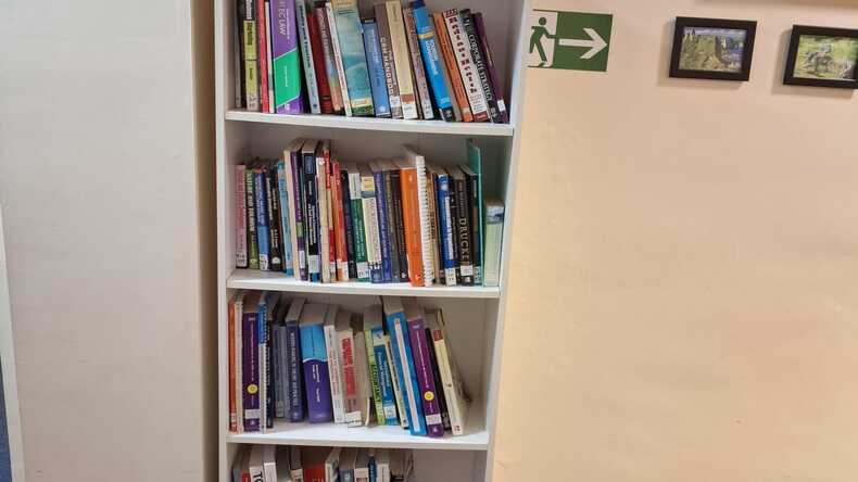 Biblioteka