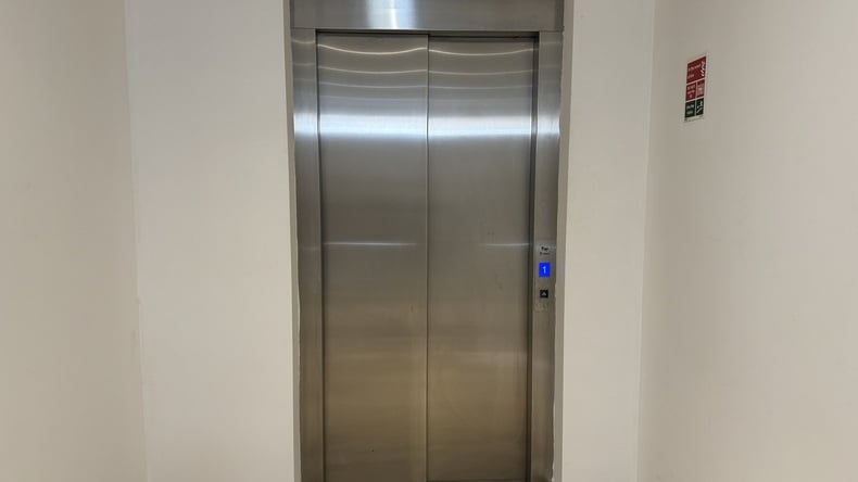 Residence lift