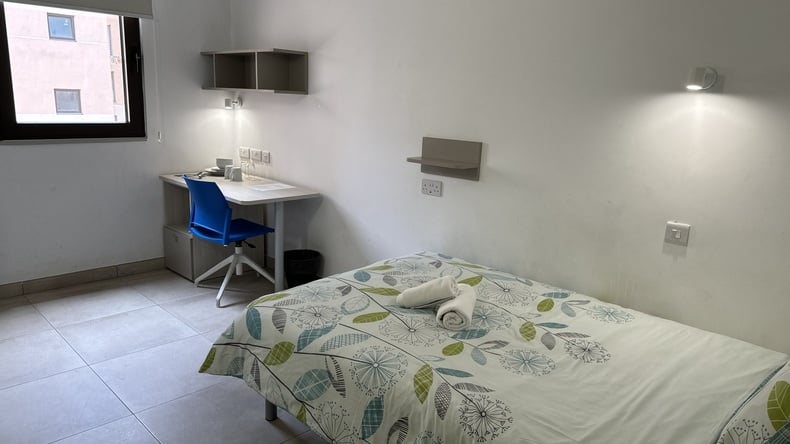 Quarto individual na residência
