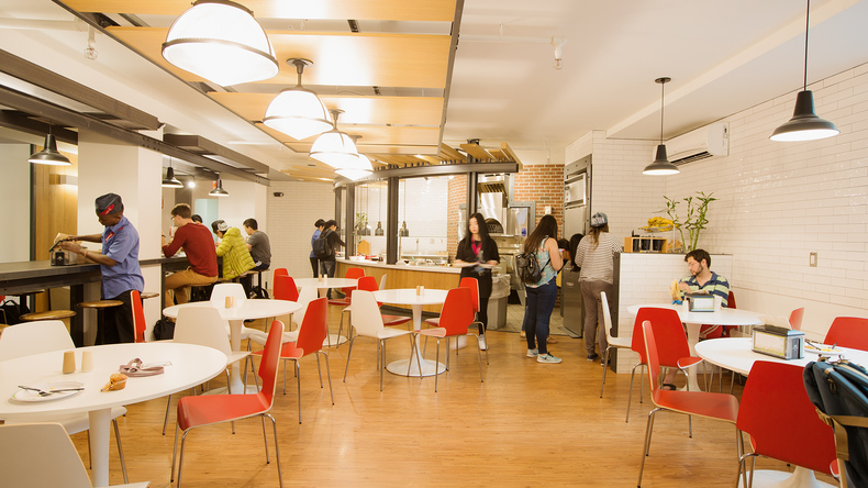Cafetaria EF Boston