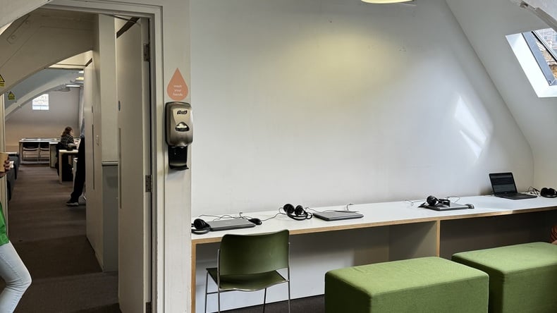 المساحة الاجتماعية EF International Language Center