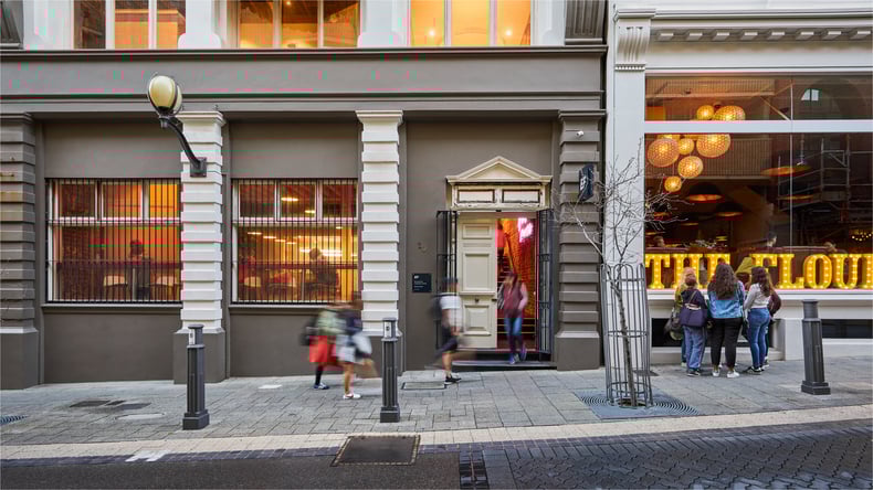 Entrada para EF Perth