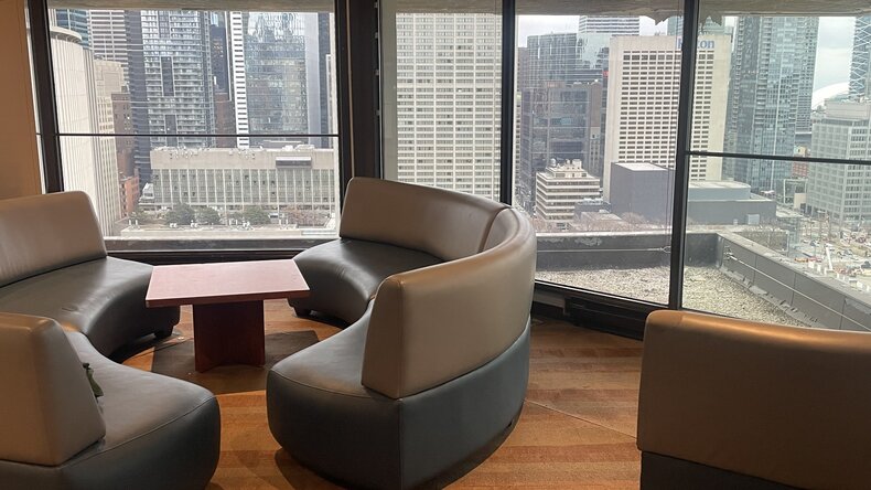 سكن The Hangout الطابق 27