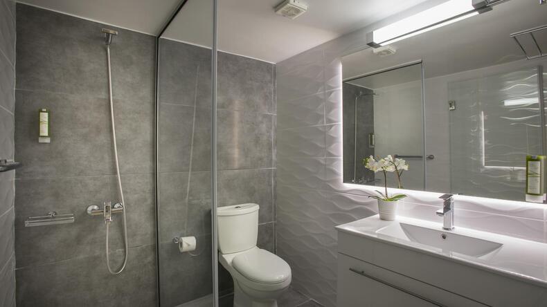 Residence bathroom