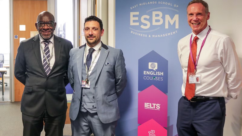 레스터의 ESBM에 오신 것을 환영합니다.