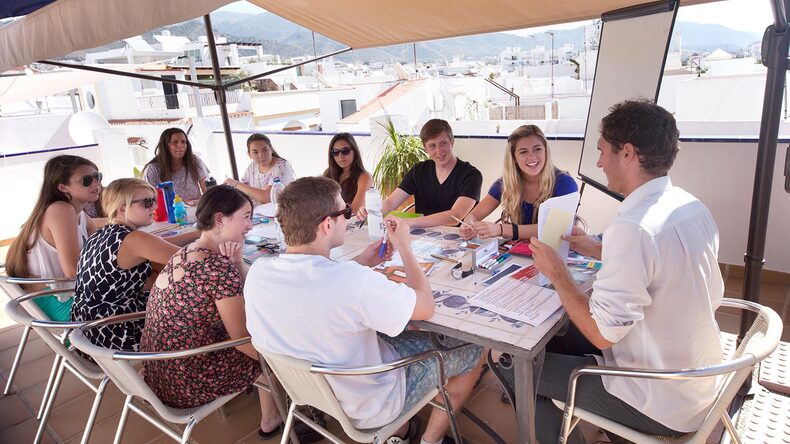 دورة الناشئين