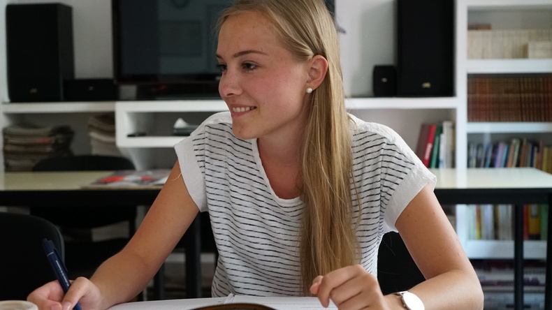 Student w klasie