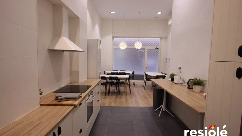 المطبخ (Apartamentos Resiolé La Nave)