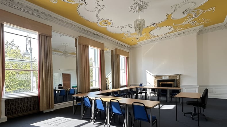 Everest Language School, Dublin