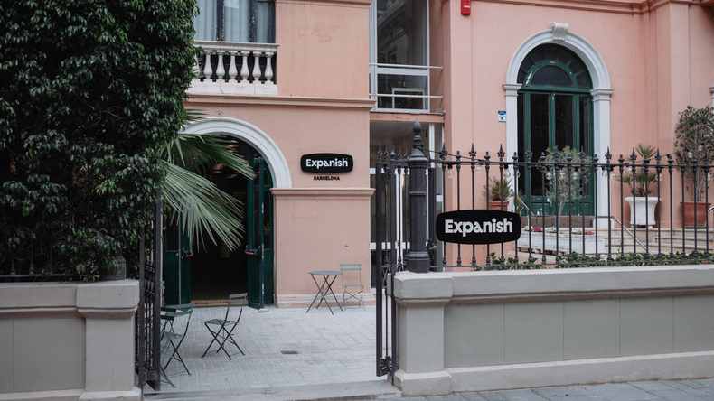 Expanish Barcelona 입구 