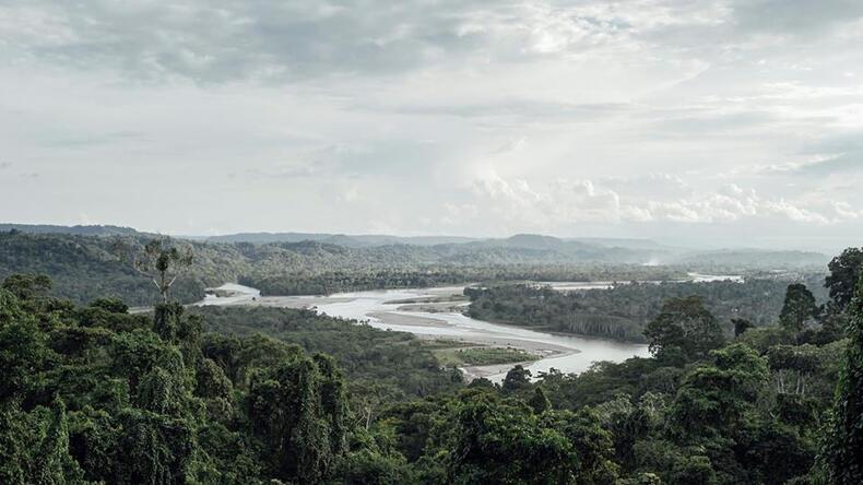 أهوانو، إكوادور