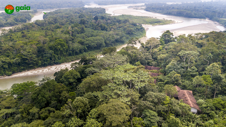 مناظر أهوانو الخلابة في الإكوادور