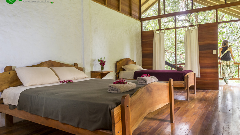 داخل الغرفة