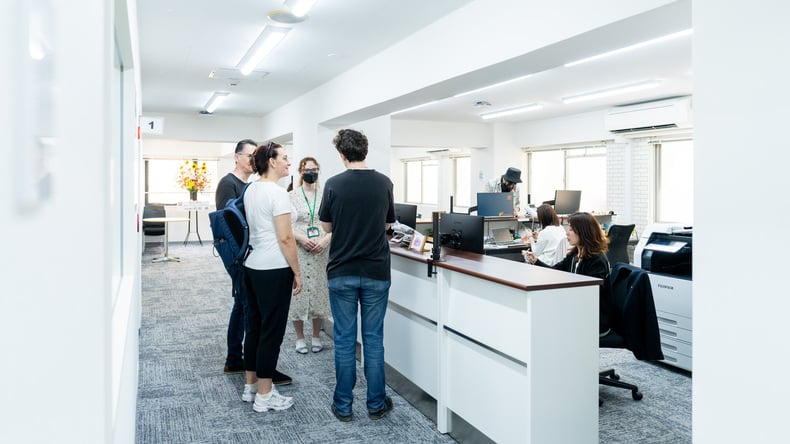 Estudantes e equipe da escola