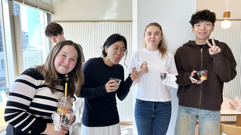 Comendo Songpyeon no Chuseok