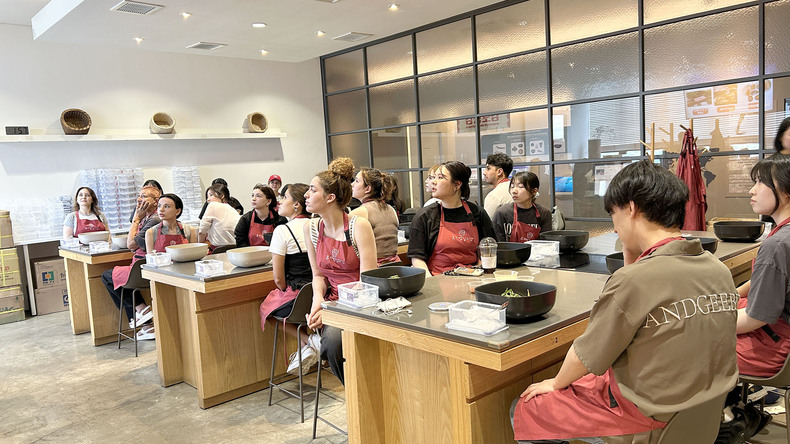 Aula de cultura coreana KIMCHI