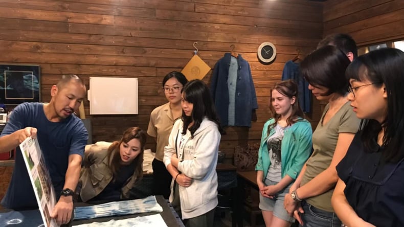 طلاب Hokkaido JaLS