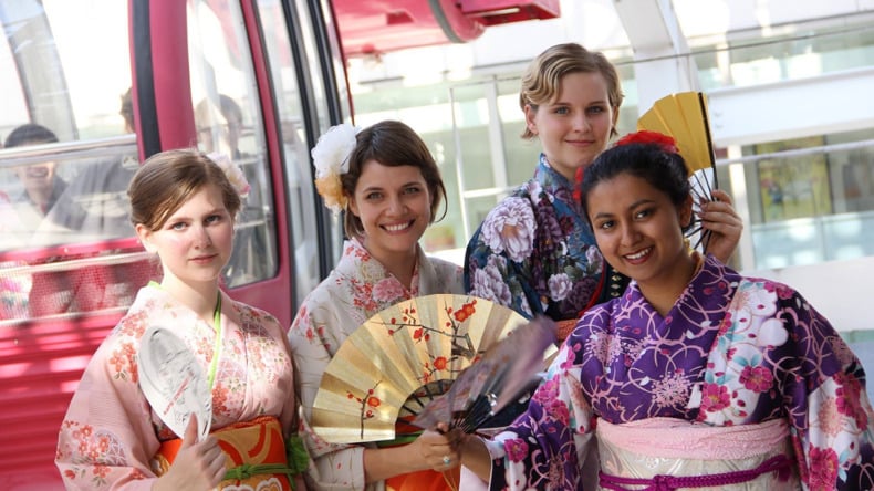 التعرف على الثقافة اليابانية