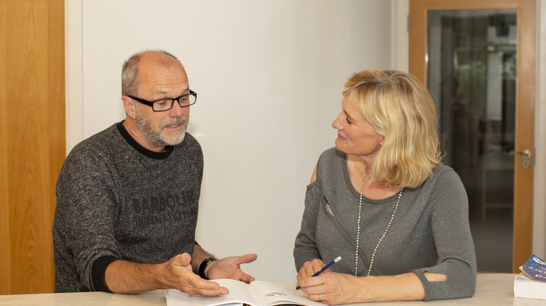 Professor e aluno influent