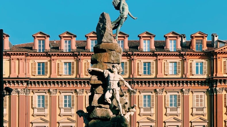 Piazza Statuto a Torino