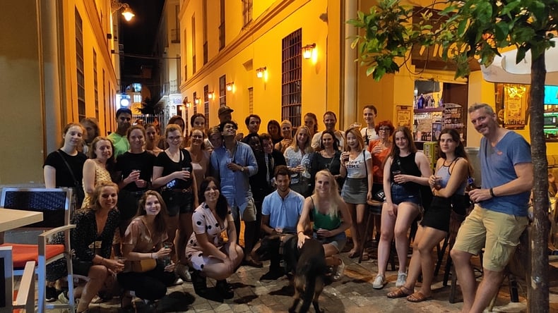 Vida nocturna con amigos