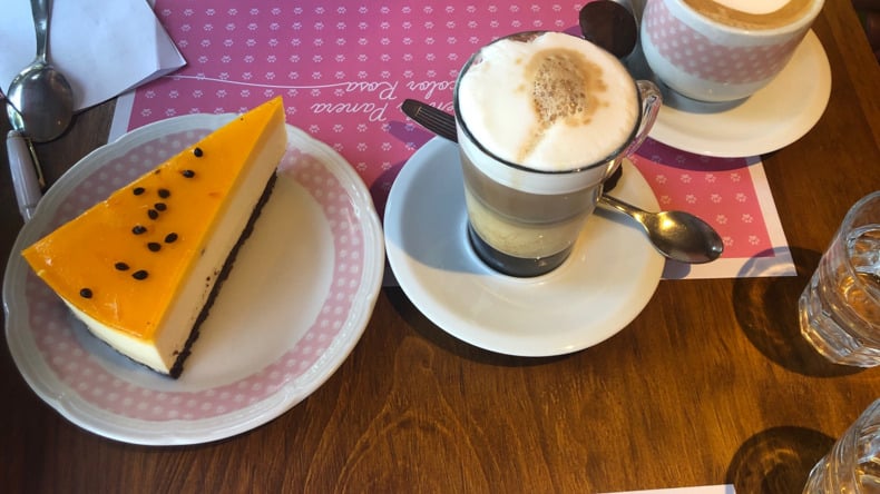 Kaffe och efterrätt