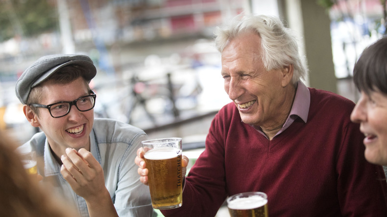 International House Bristol diákok