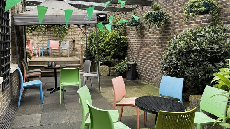 Terasz a Kaplan International Languages - Covent Gardenben