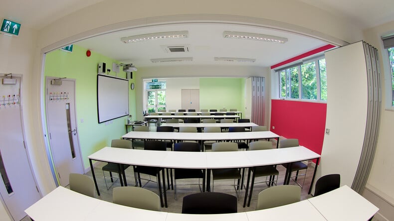 Osztályterem a Halszemen keresztül