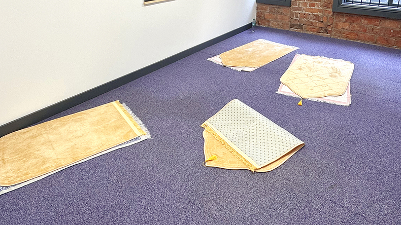 غرفة الصلاة