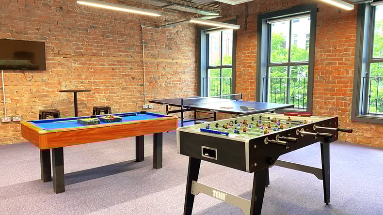 غرفة الألعاب