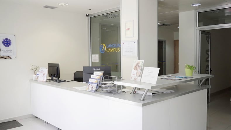 Reception Language Campus