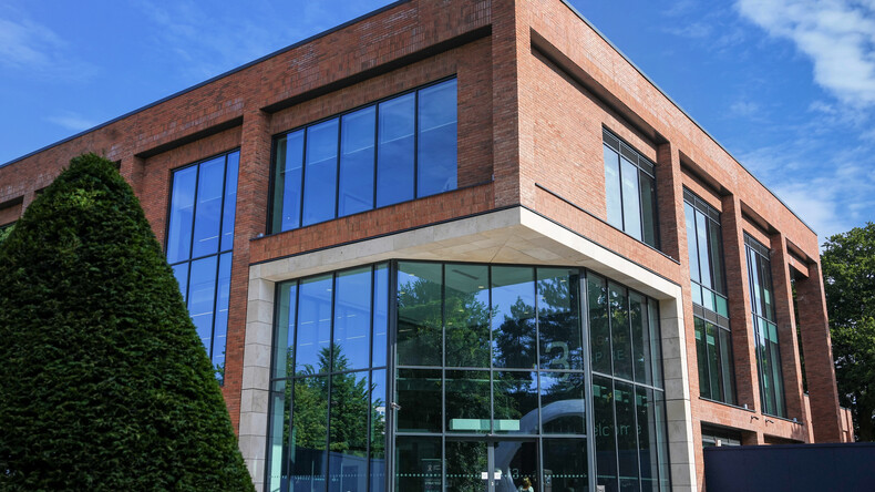 LiA Liverpool campus