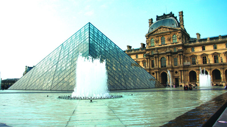 卢浮宫（Louvre）