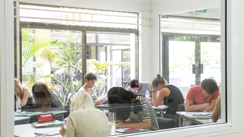 Klasa Lexis English Language Centre