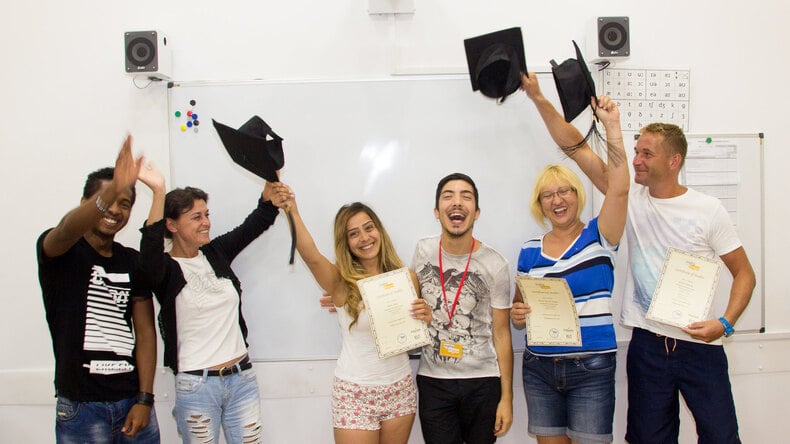 Studenti di Maltalingua School of English