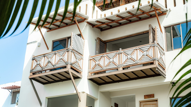 La barca Surf House