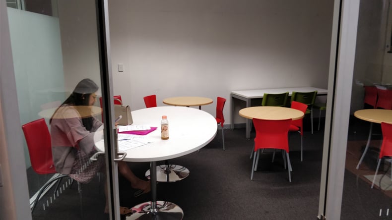 الدراسة في OHC English