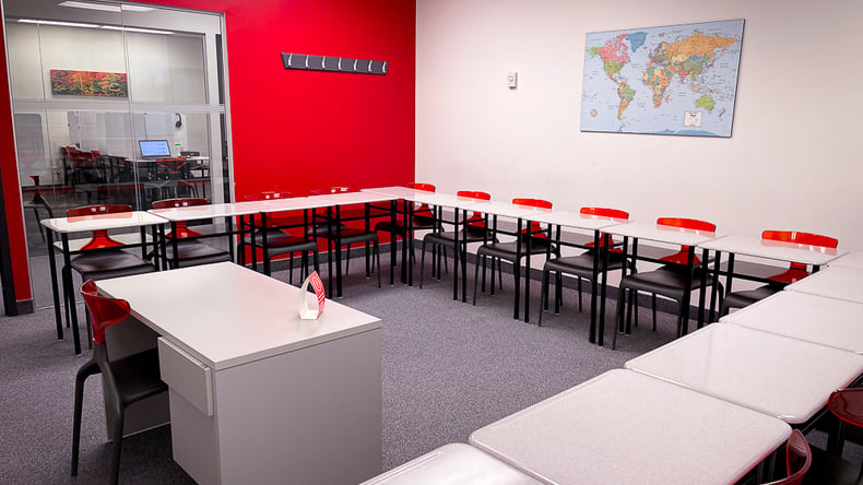 Romslig klasserom ved OIE Toronto