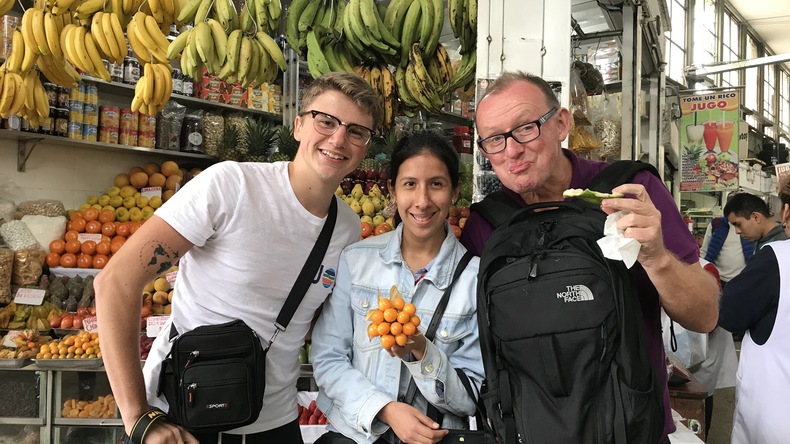 Recorrido por el mercado local