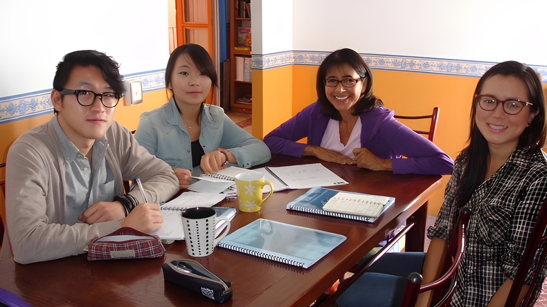 الطلاب في الفصل