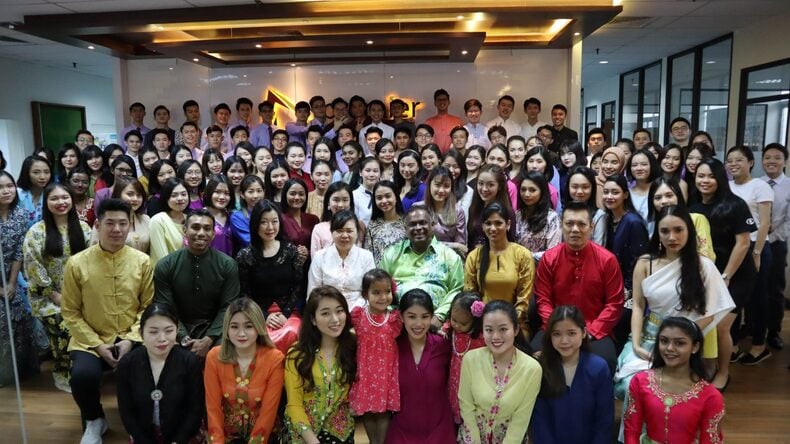 Premier Language Center 학생